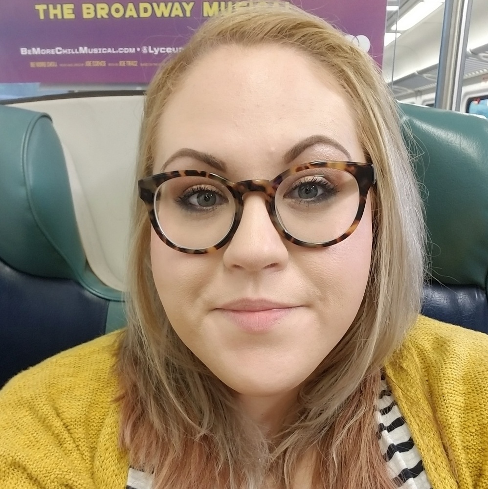 Meet your Posher, Andrea